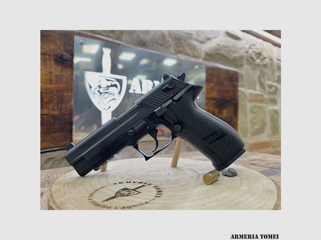 UŻYWANY – PISTOLET – SIG SAUER MOD. MOSQUITO kal. 22LR, zdjęcie 1 z 5