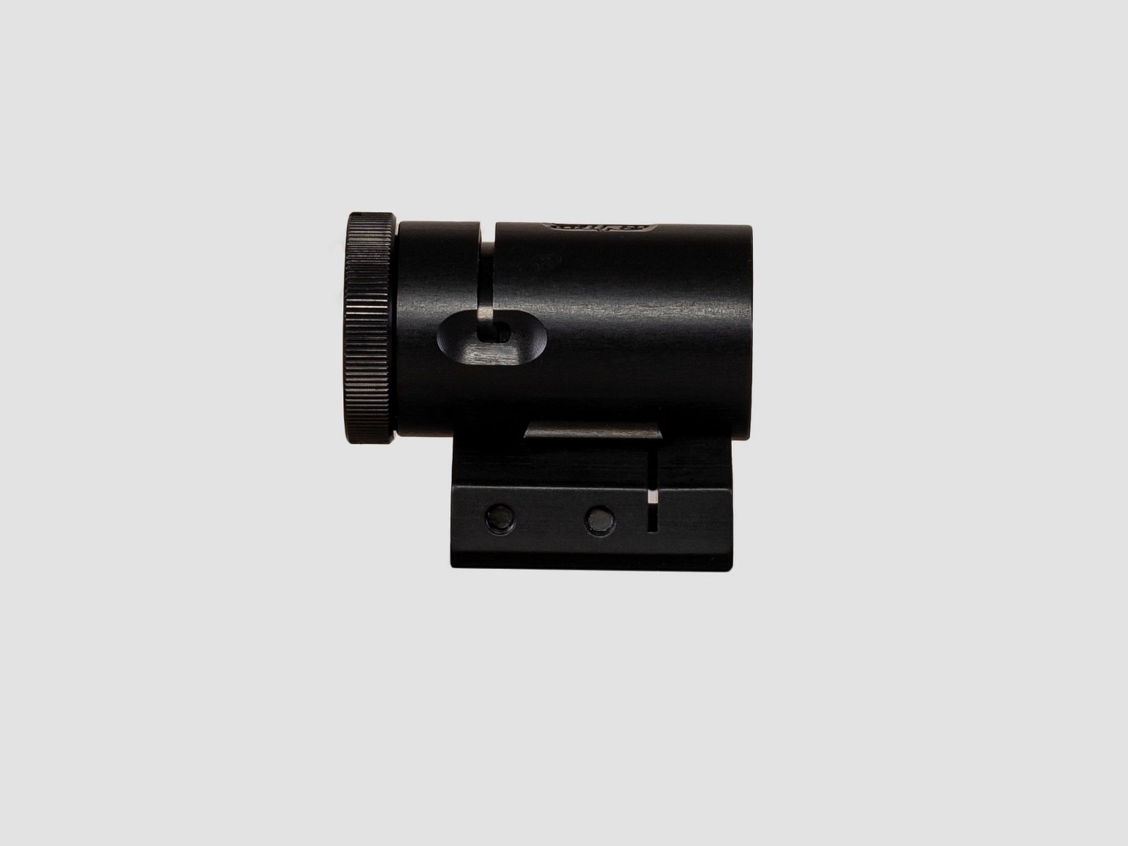 Tunnel à maïs avec fente pour grain d'acier