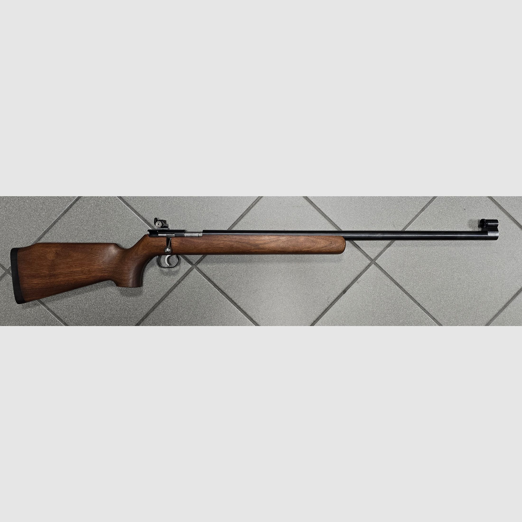 Modelo: Schultz & Larsen (#1488), sin (arma sin características especiales) - Calibre: .22lr (#9)