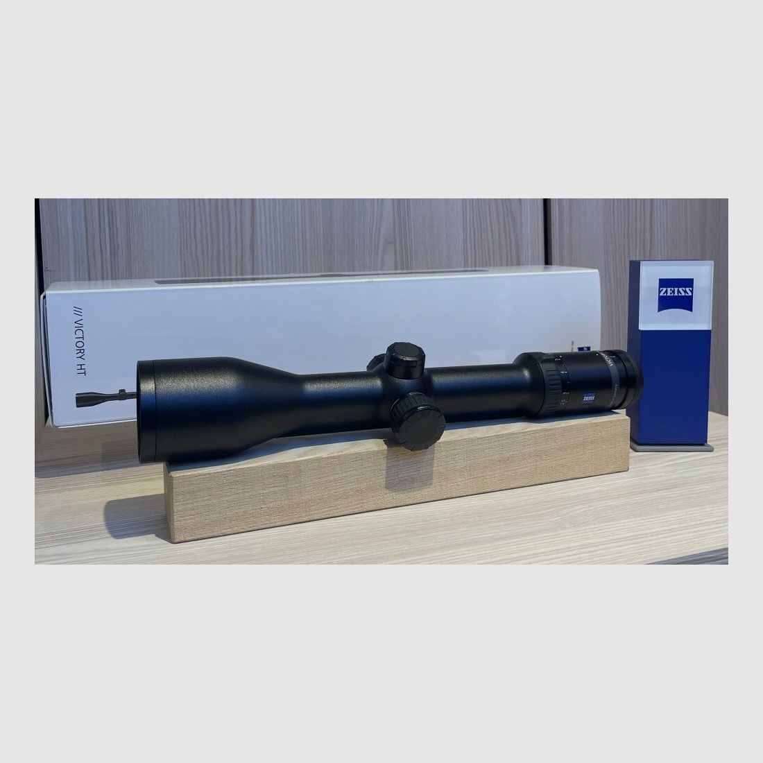 ZEISS HT 2.5-10x50 M (with rail) A60