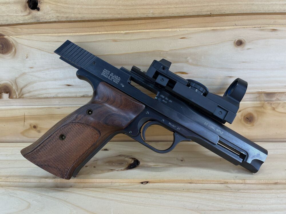 Smith & Wesson Mod. 41 KK-pistool met rood punt & vaste open vizier .22lr