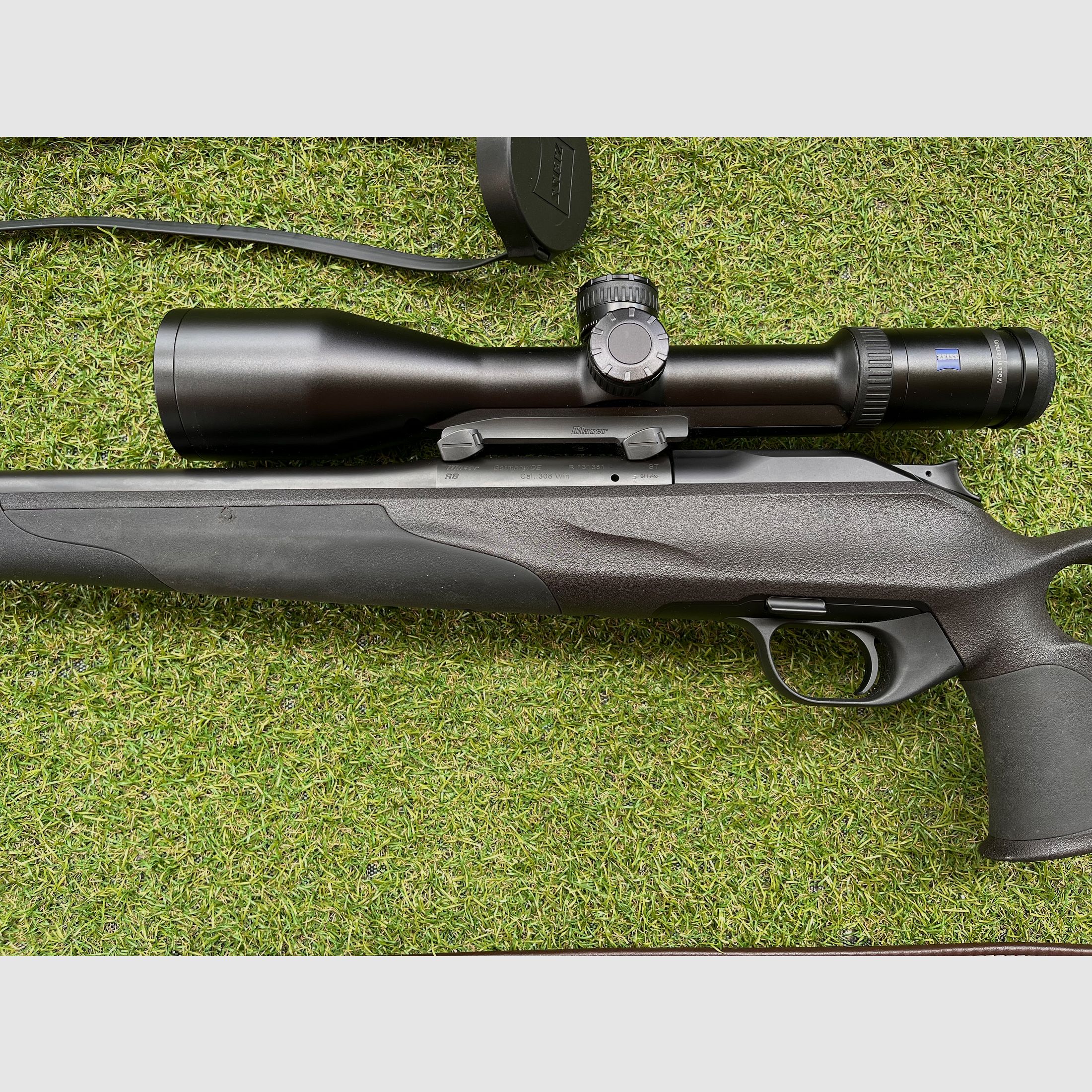     Blaser R8 Professional Success .308 Win | Wenig geführt | Zeiss Victory HT | Hausken Jakt