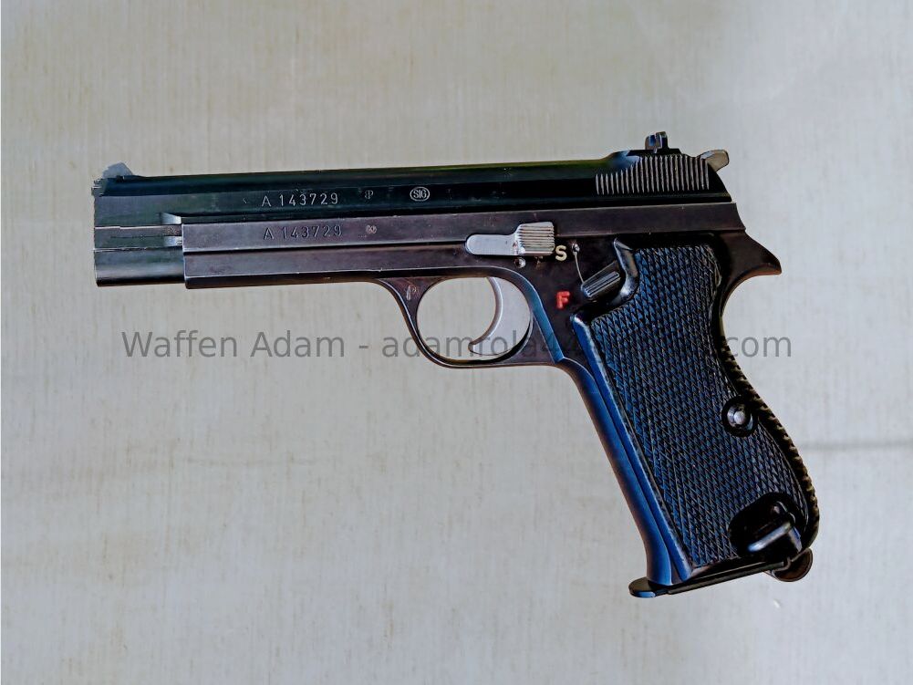 SIG - Neuhausen / CH Pistole 49 / SIG 210-2 Armee