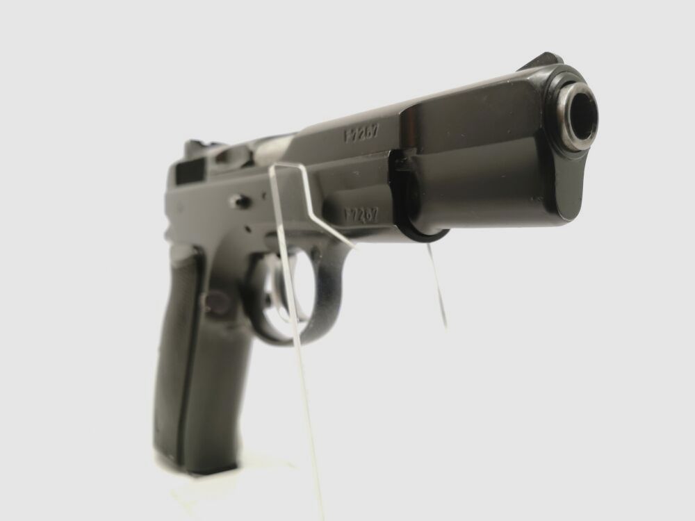 ZBROJOVKA BRNO CZ 75