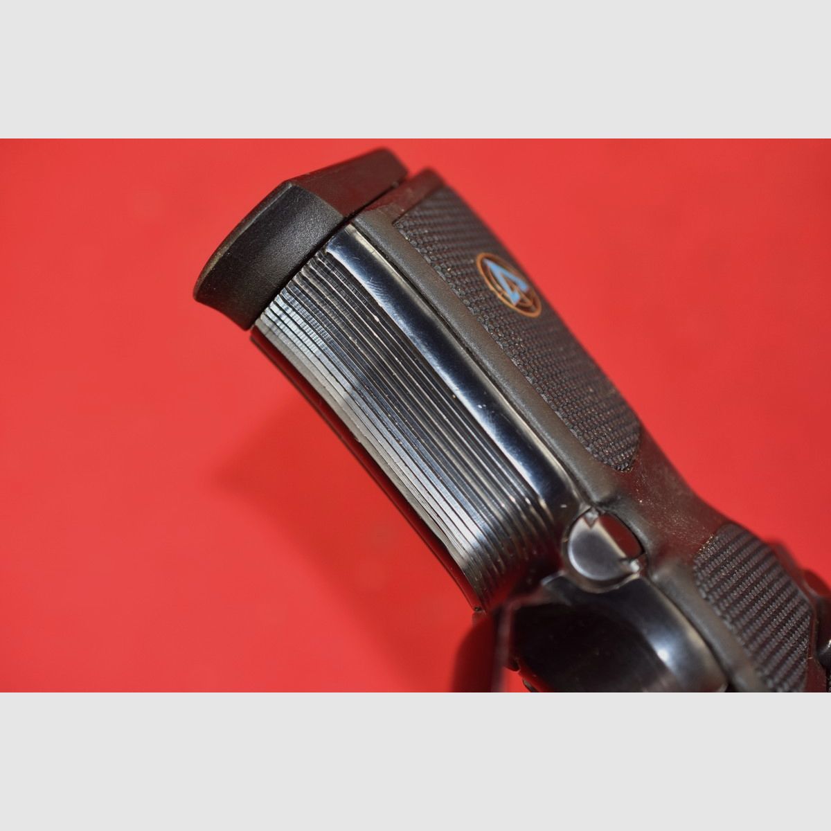 #8350 VEKTOR SP1 pistol, cal. 9x19, image 6 of 15