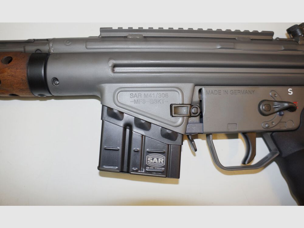 Schwaben Arms GmbH SAR M41 Picatinnyschiene 180mm Lang, blank mit Ausfräsung passend für MP5,G3,HK33
