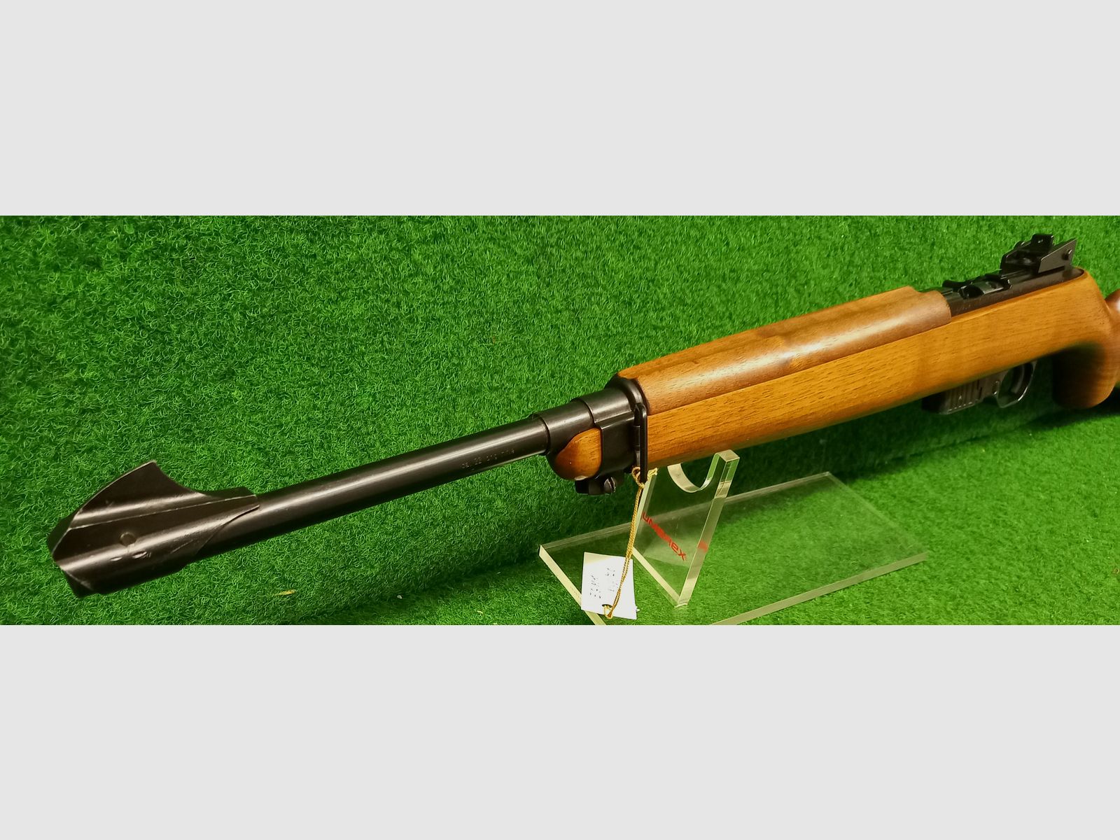carabina semiautomática ERMA EGM1 de 1970 en calibre .22Lr