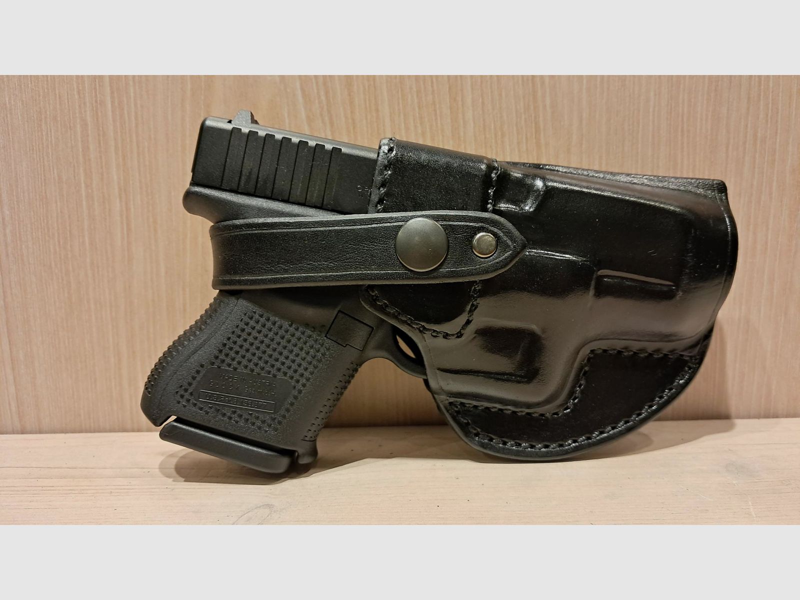 Holster JMC in pelle nera GLOCK 26, immagine 1 di 4
