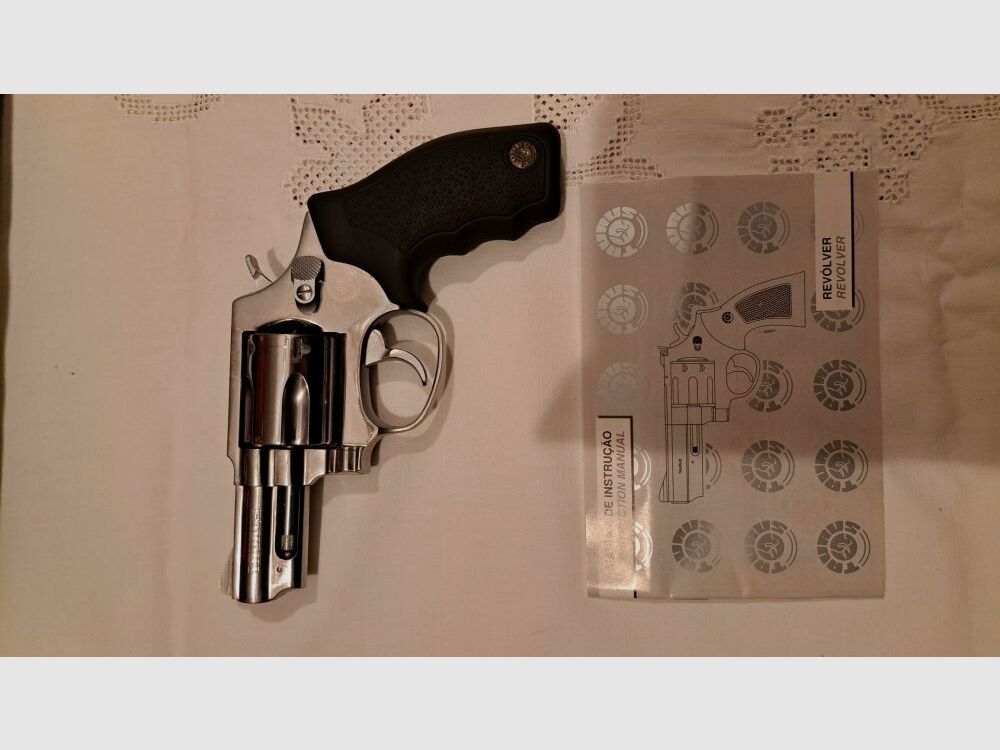 Taurus 605, image 4 of 5