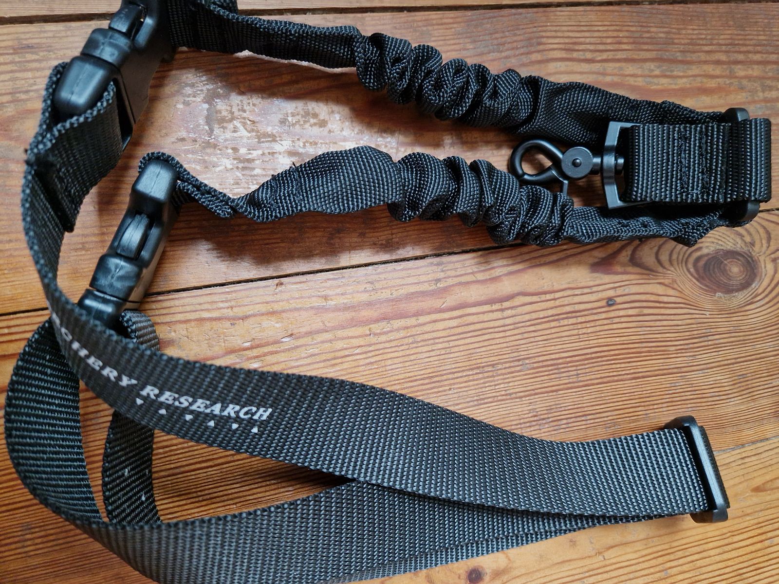 Archery Research shoulder straps, belt, black, NEW