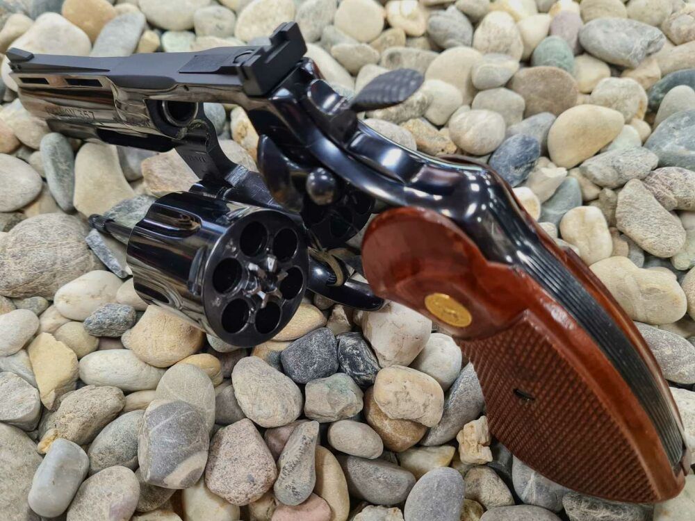 Colt Revolver Colt Python 4''