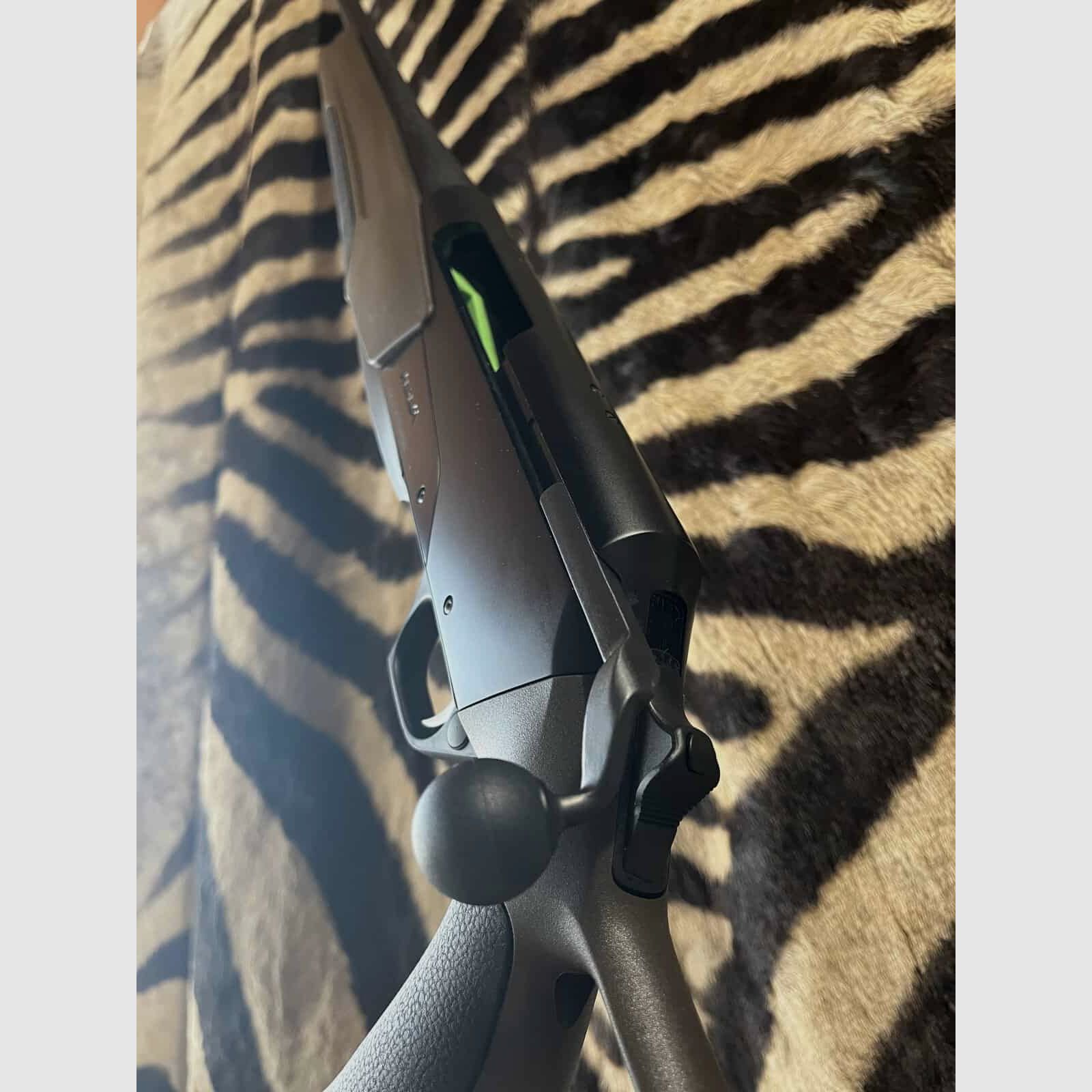 Carabina Browning Maral 4X Brown Black Adjust cal.30-06 zurdo -ca53cm – Maletín de armas, imagen 10 de 10