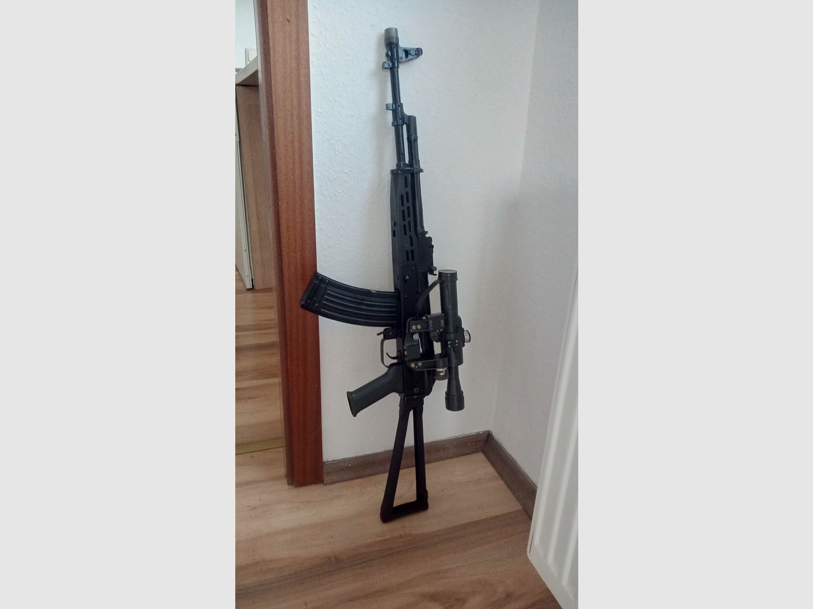 KP-9 calcio scheletro 5.5 mm / AKS-74 calcio pieghevole per armi / PP-19-01 Vityaz / calcio pieghevole Bizon adatto anche per Yunker e Saiga // AK74 calcio AK