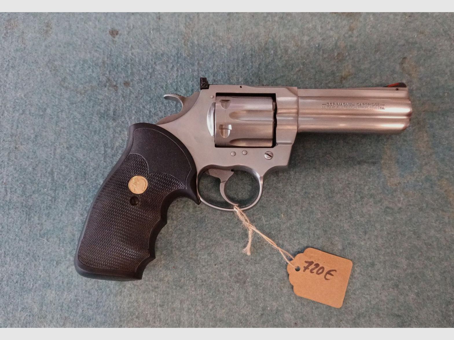Revolver Colt King Cobra 357 Magn.