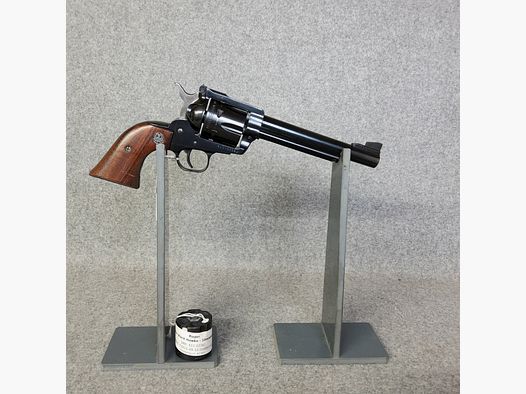 Ruger Blackhawk-new model-with interchangeable cylinder 10mm Auto