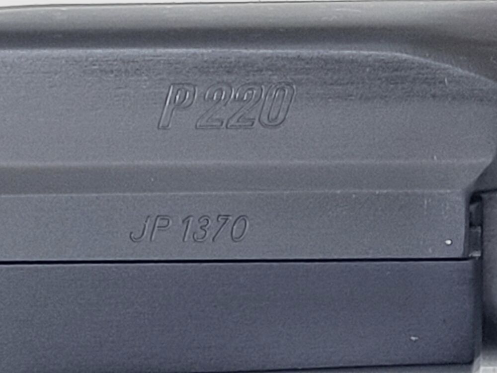 SIG Aniversario P210-1 700 años // P226 125 años // P220 125 años