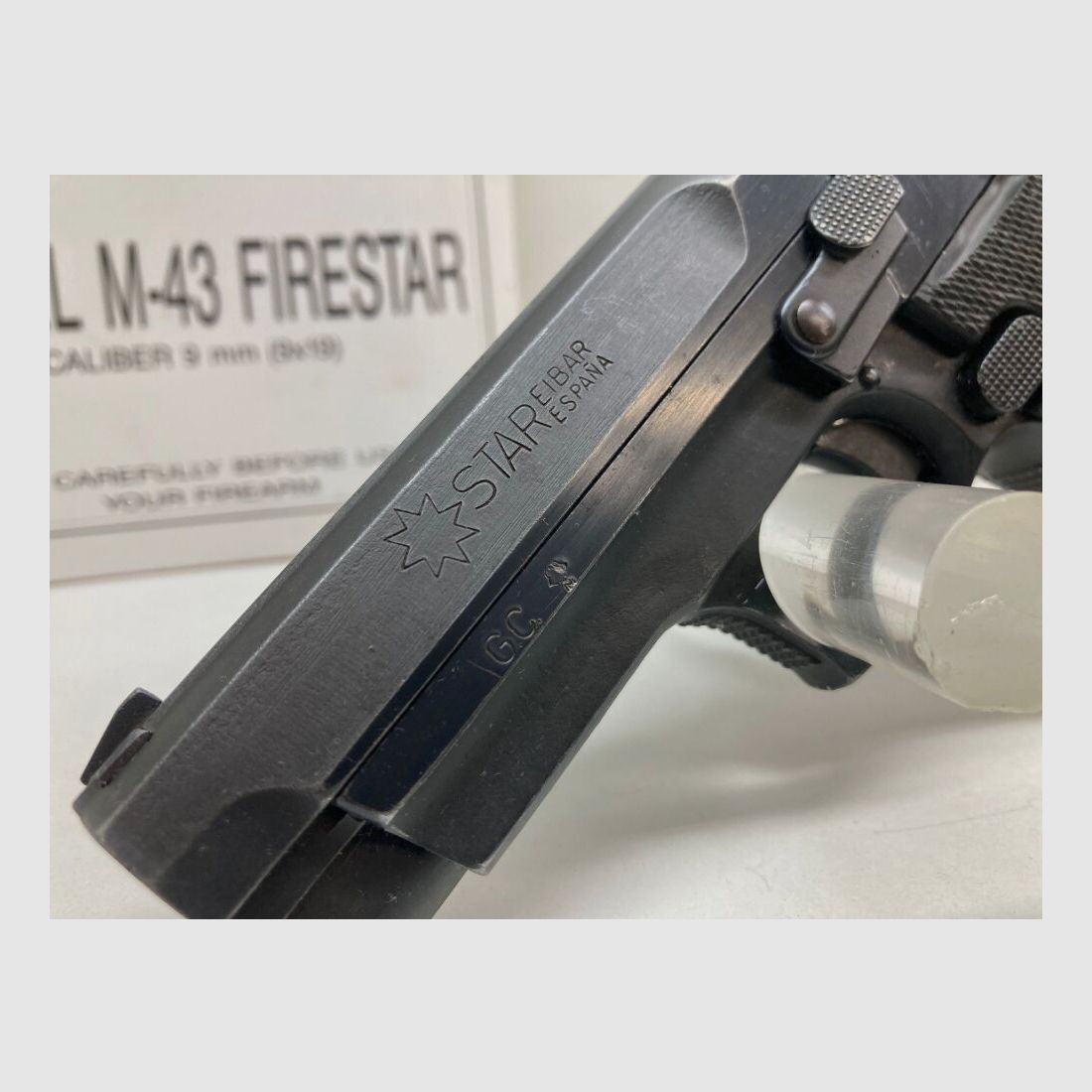 STAR M-43 Firestar - Broń Friedrichs