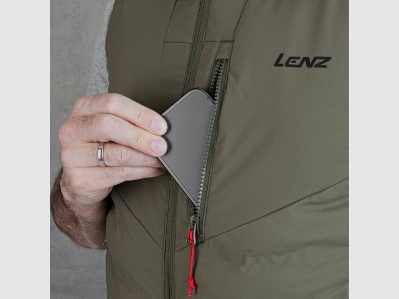 Lenz gilet riscaldato 3.0 unisex con HEAT PADS, colore oliva – taglia S (donna), immagine 4 di 5