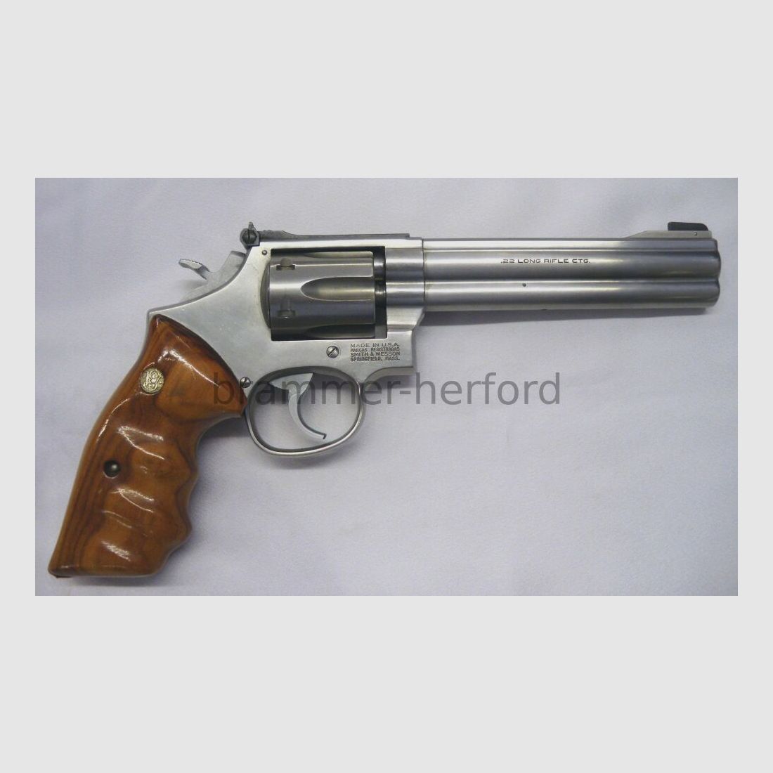 Smith & Wesson	 617