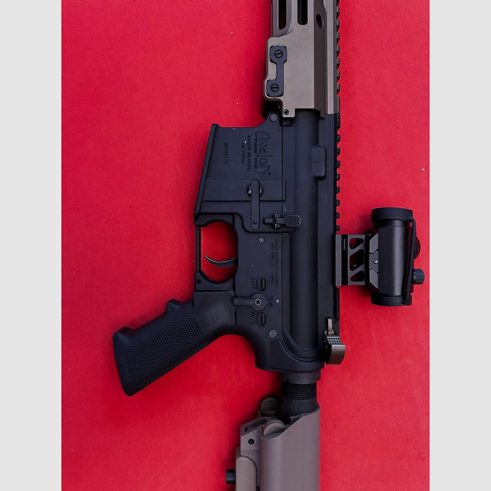 Avalon M4 / E&C EC25 / Daniel Defence M4 / 3x 500€ VB