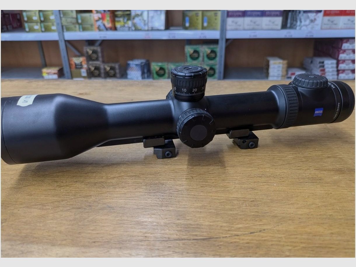 Zeiss Victory V8 2,8-20x56 Zielfernrohr