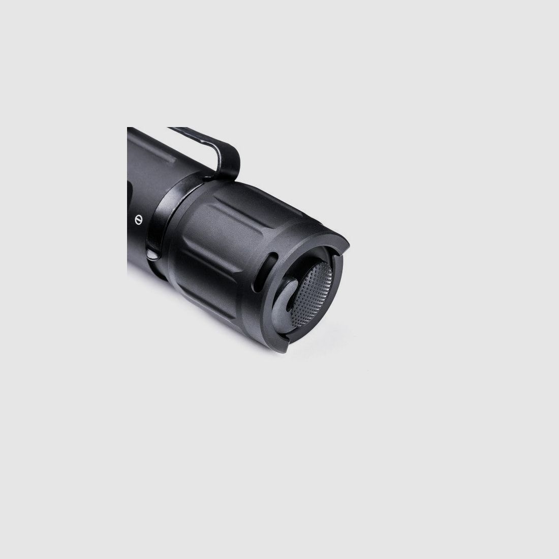 NEXTORCH TA41 Set – 2.600 lm incluant batterie, support et interrupteur à câble