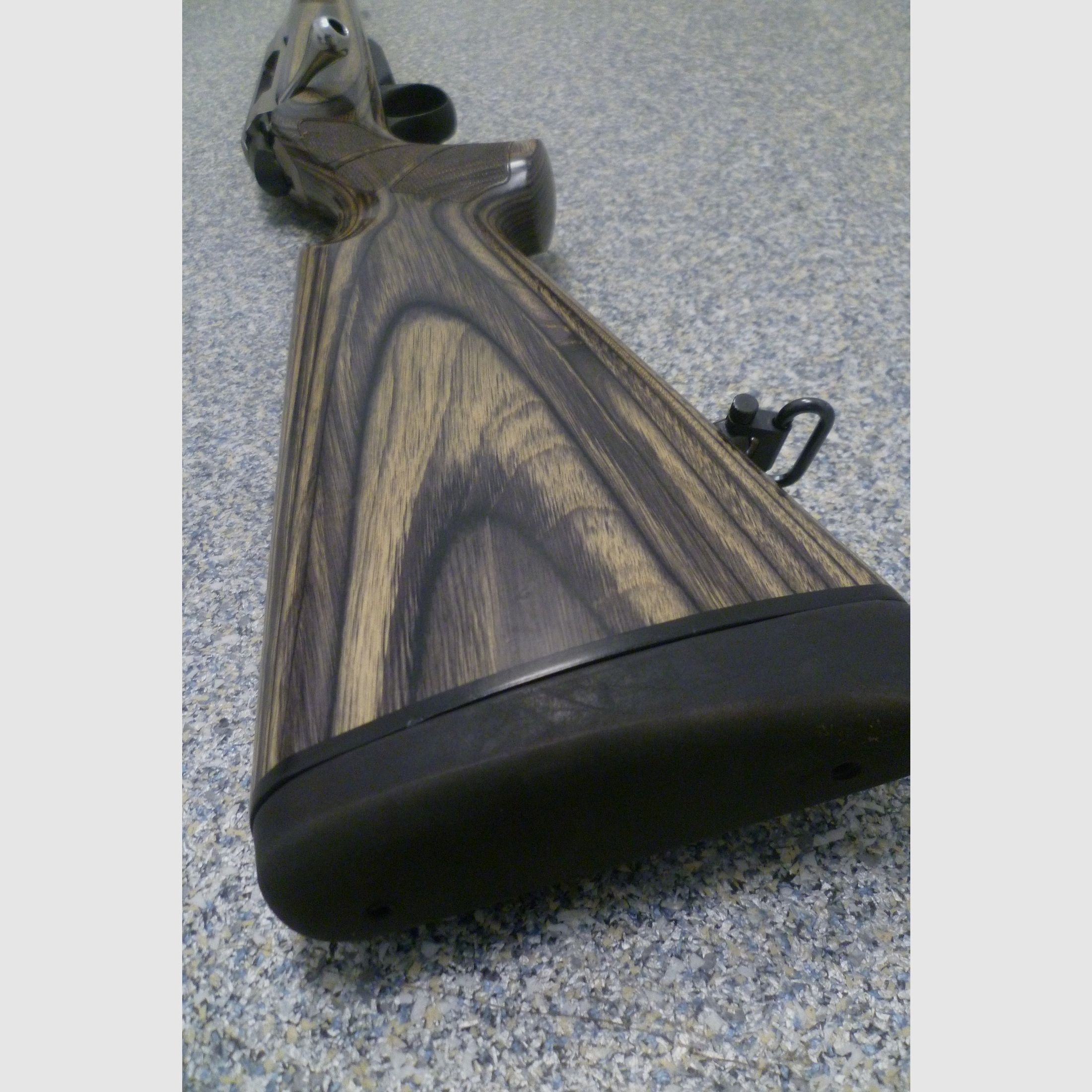 Rifle repetidora Tikka T3 acero inoxidable laminado 8x57IS