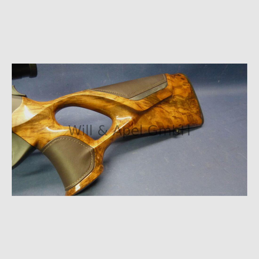 BLASER/ ISNY R8 Success LEDER SILNECE