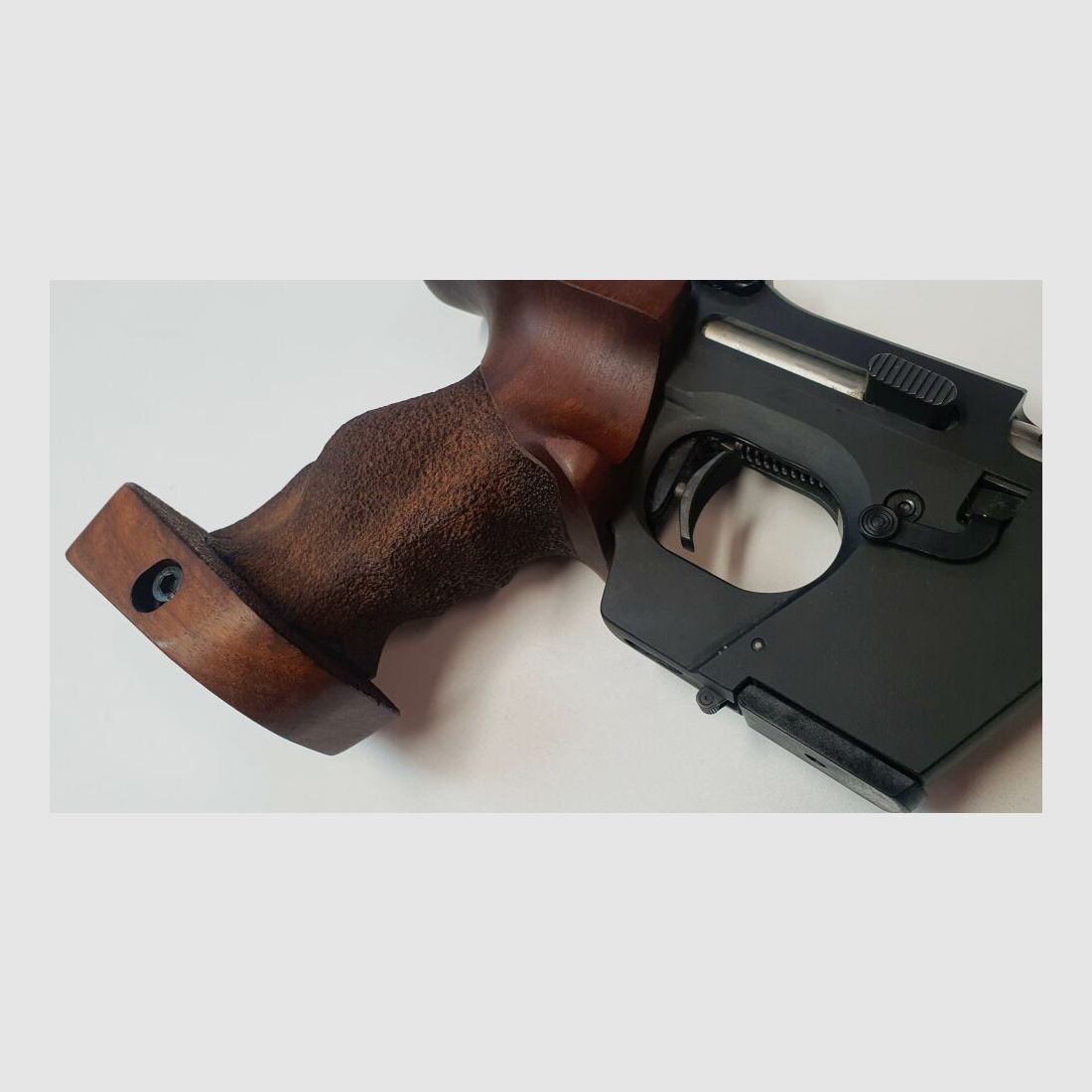 Carl Walther Weapons Factory Ulm Sport/Match Pistol Walther GSP in caliber .22 L.r. - Carl Walther Wooden Grip