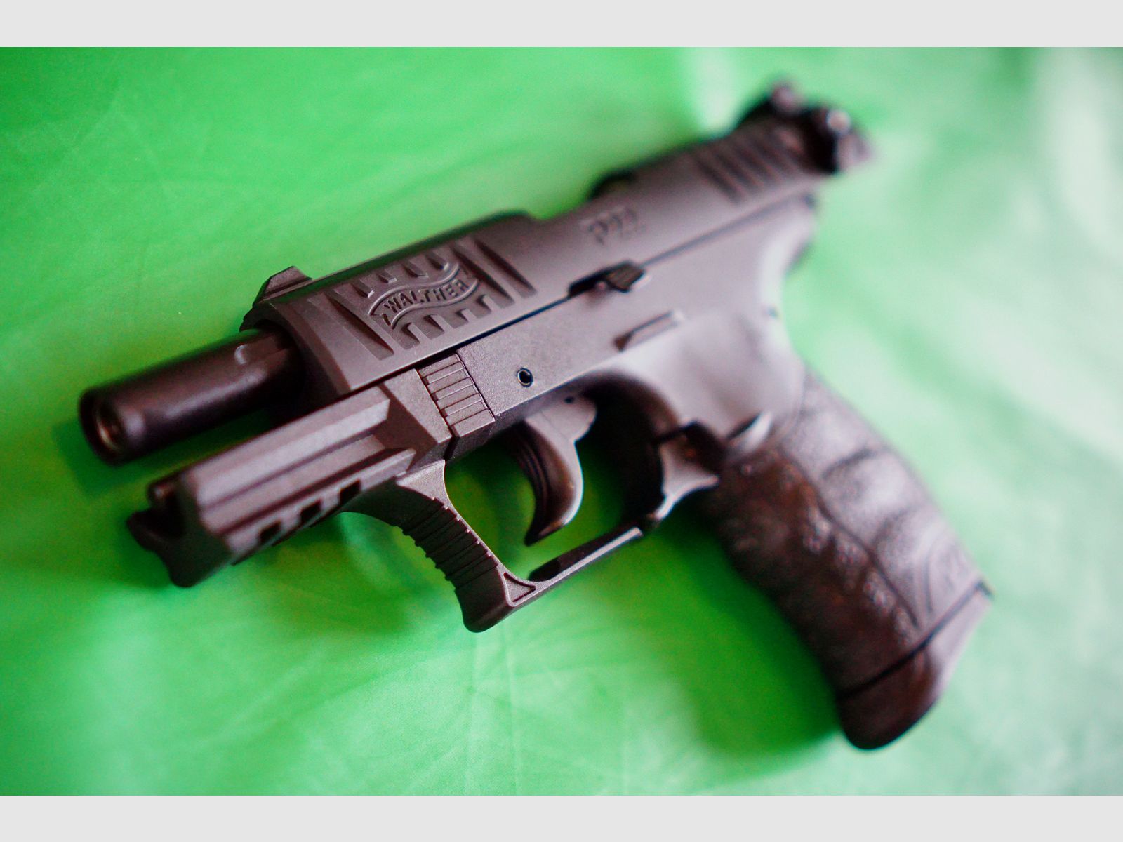 Walther P22Q Schreckschuss Pistole 9mm P.A.K. schwarz  (PTB 778) - neuwertig!