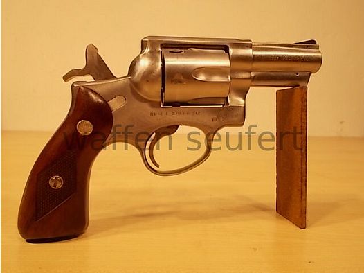 Ruger Seed Six GS32 2 3/4 Z Anniversary Model 200 Years