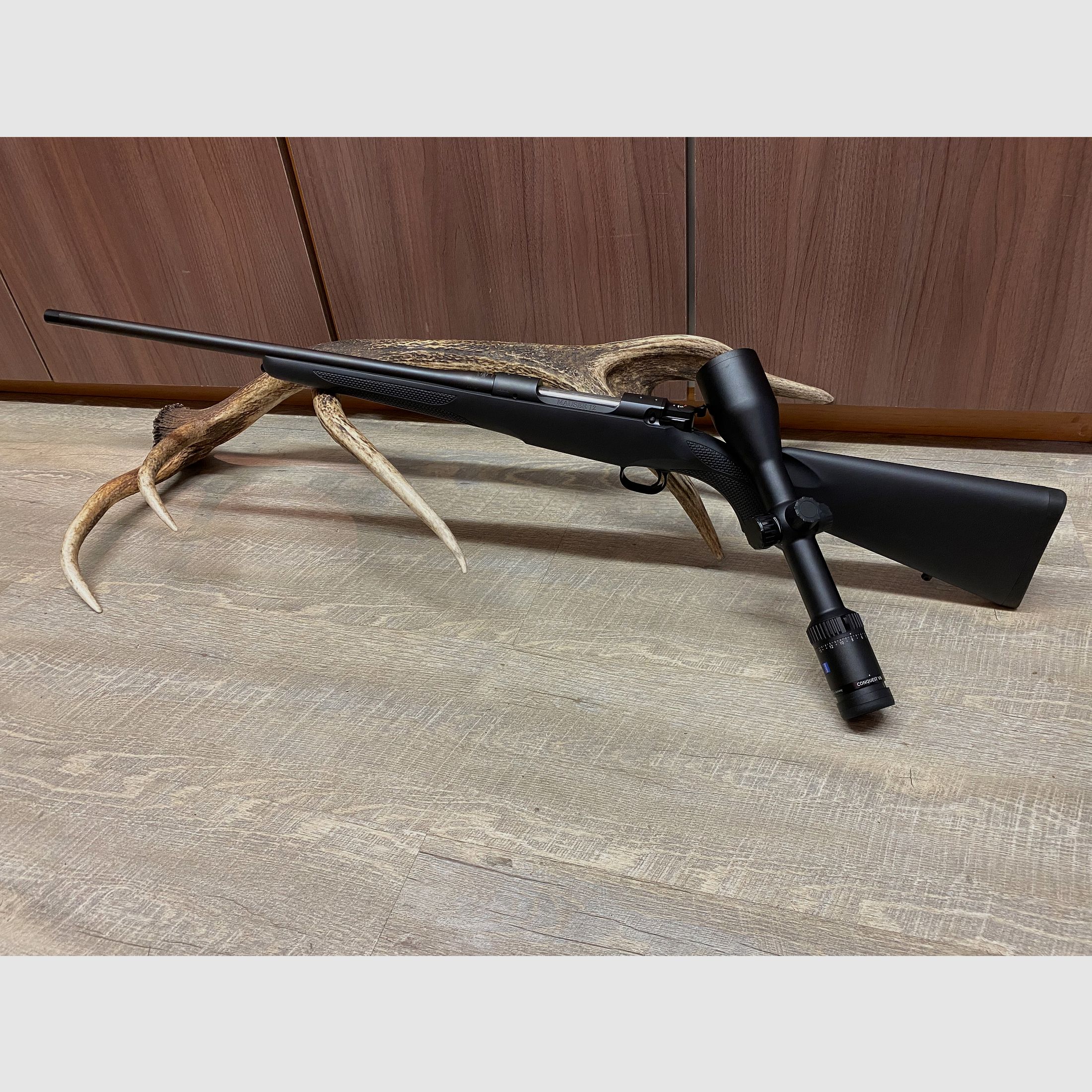 Mauser M12 Extreme, con Zeiss Conquest V6 2,5-15x56, con riel