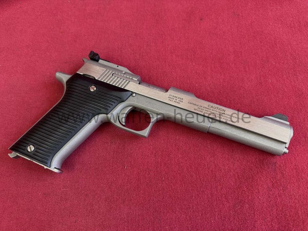 AMT Automag II