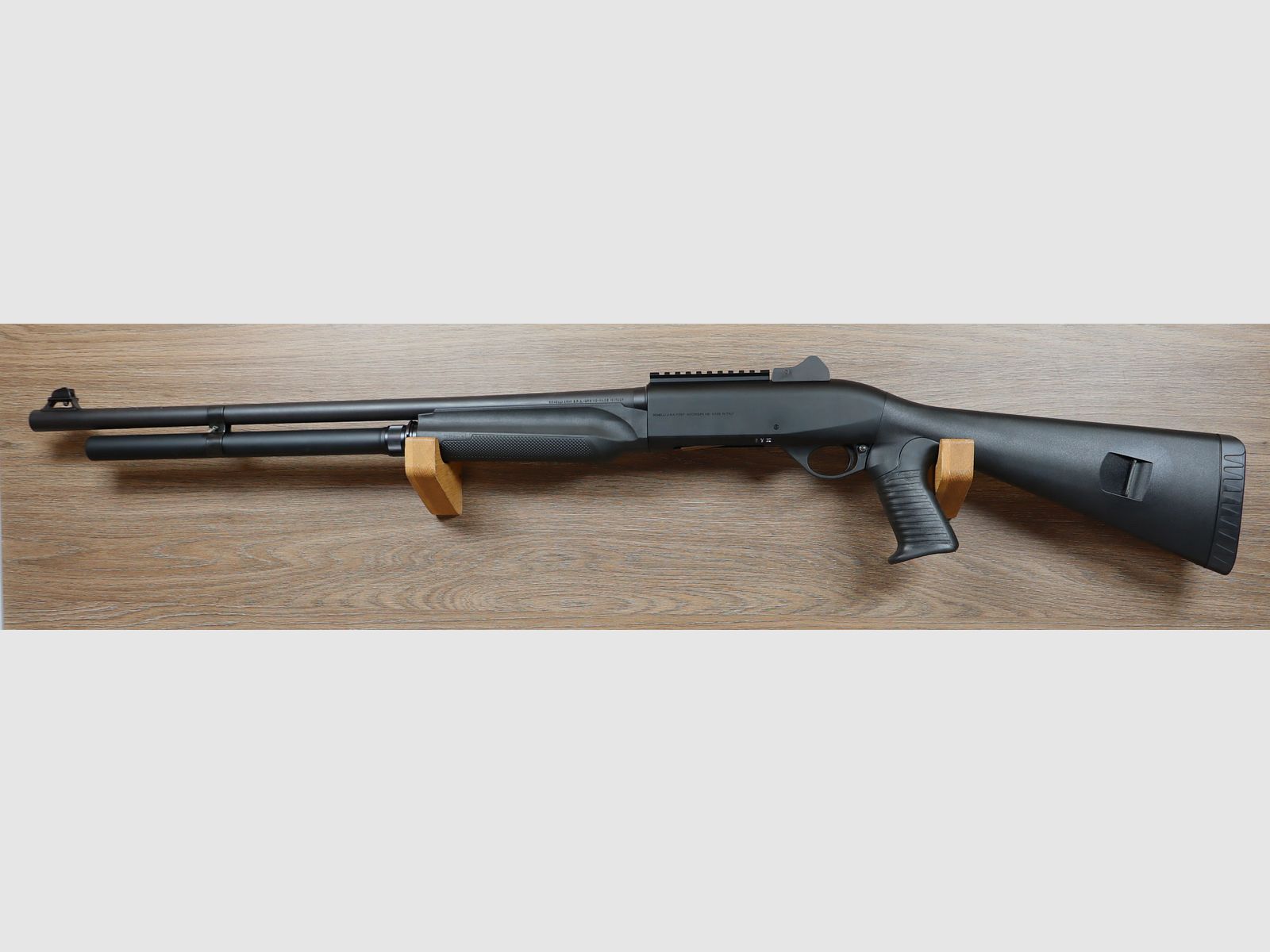 M2 Tactical / 9+1 Ghost Sight, Bild 2 von 2