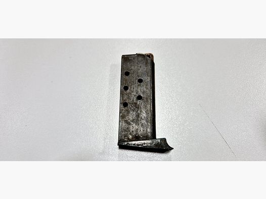 Pistolen-Magazin für Platzpatronen