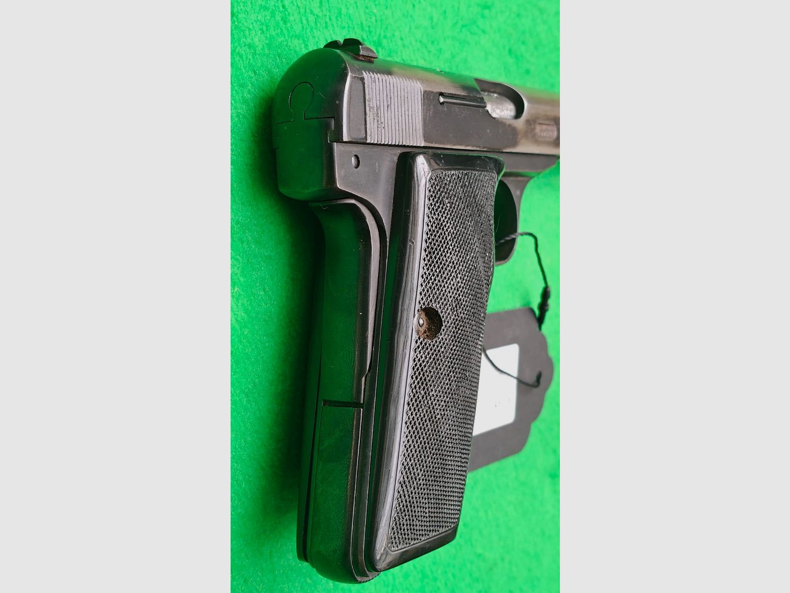 Pistolet FN – calibre 7,65 mm Browning – état passable