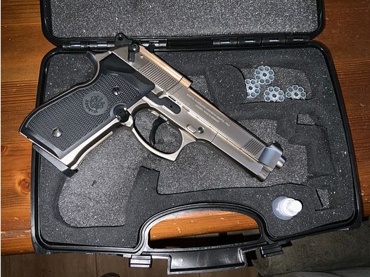 Luftpistole Beretta Mod. 97 FS  4,5mm Diabolo vernickelt
