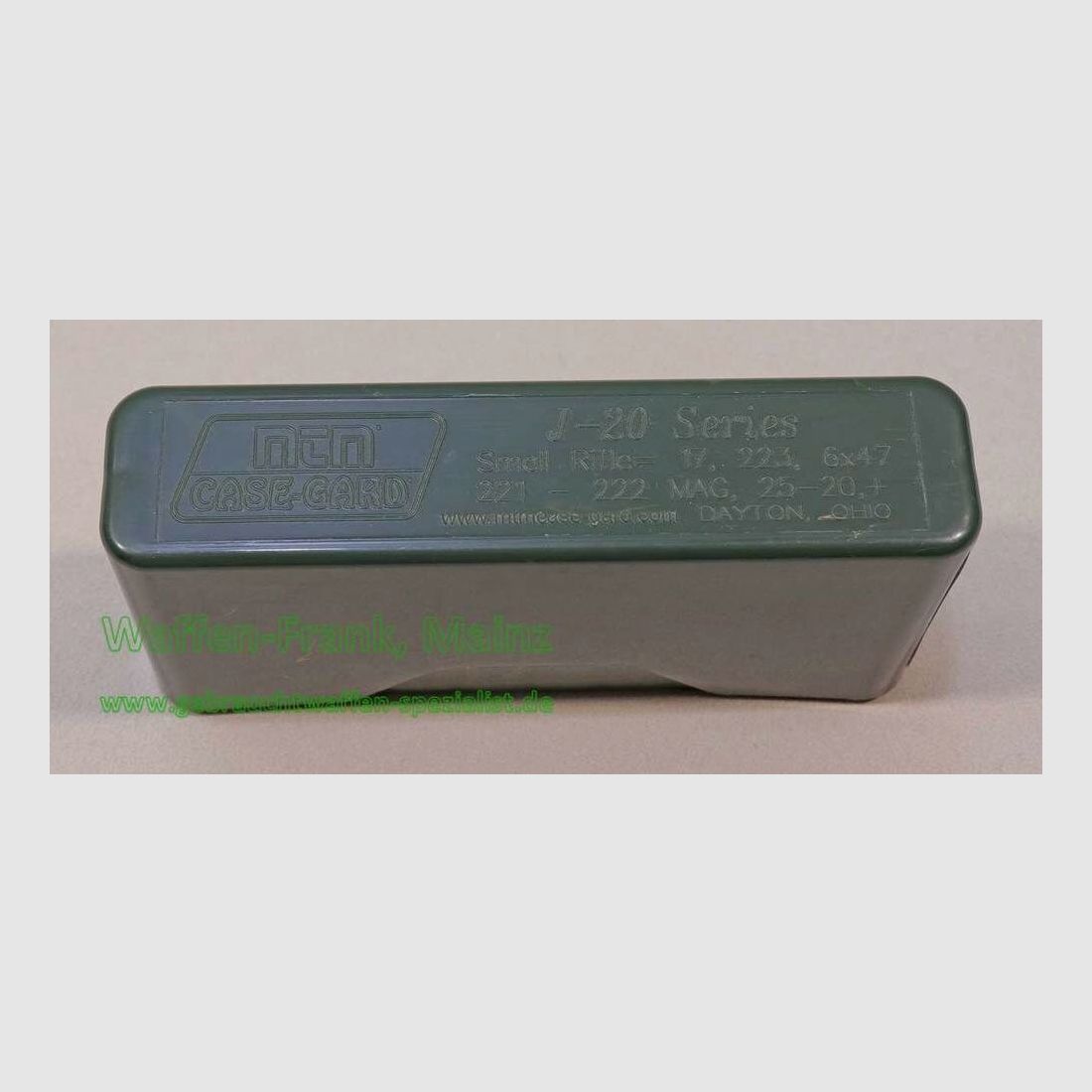 MTM Products Company USA Pudełko na naboje J-20-S w kamuflażu