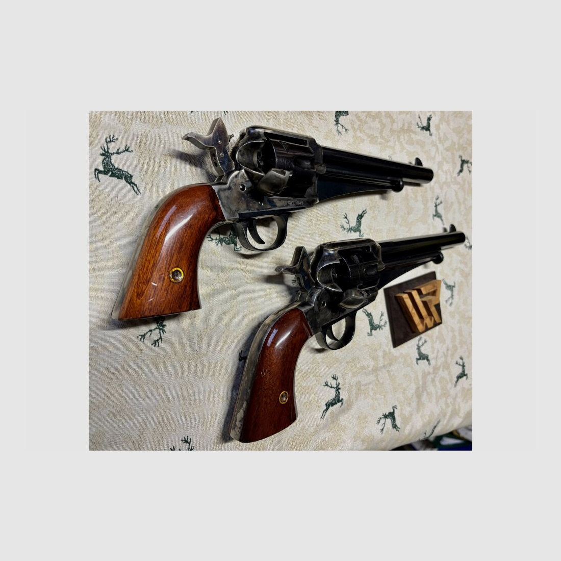 Uberti Mod. 1875 Ejército .44-40WCF