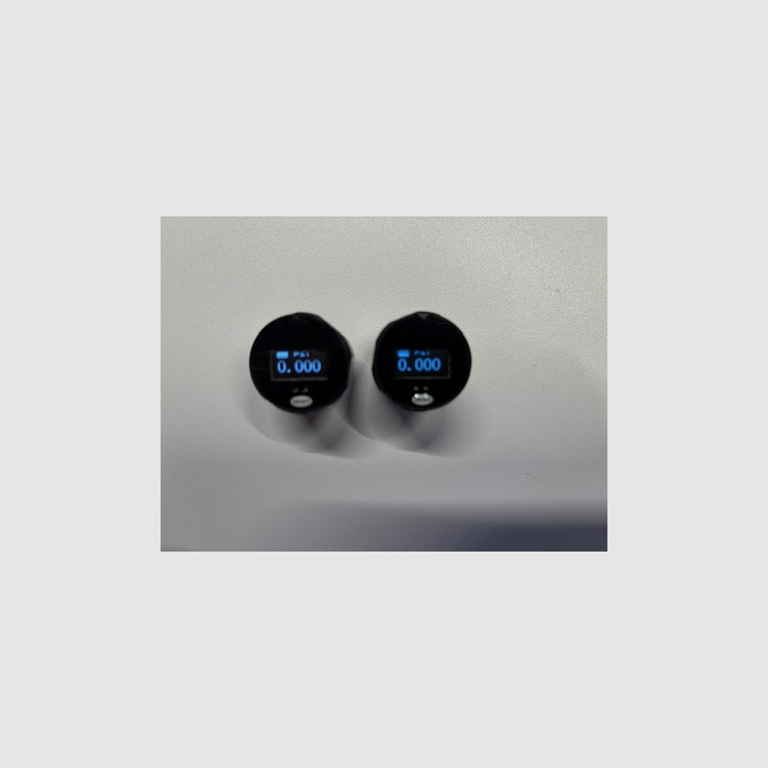 2x digital pressure gauge 25mm (M8, 4500 PSI / 310 Bar) | NEW | for example for HP Max