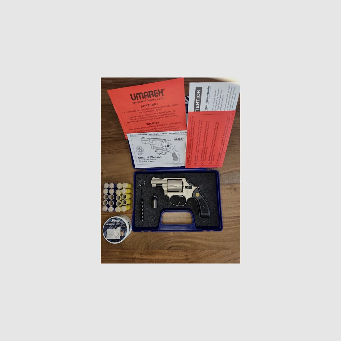 Smith & Wesson Chiefs Special Schreckschussrevolver Kal. 9mm R.K. -Sylvester Set