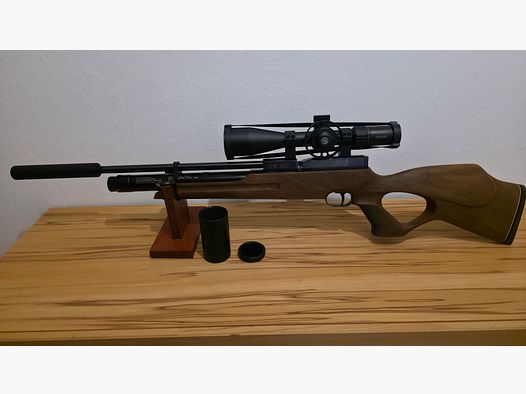 Incense HW 100 T 4.5mm with silencer and Hawke rifle scope 6-24x50 compact