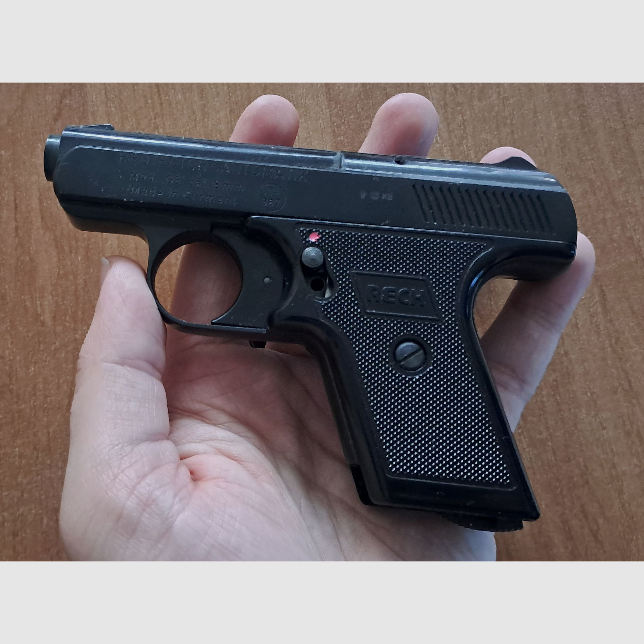 Reck Protector G5 im Kal. 8 mm Knall/ PTB 387