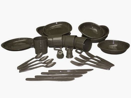Set de plats et de couverts MIL-TEC de 26 pièces