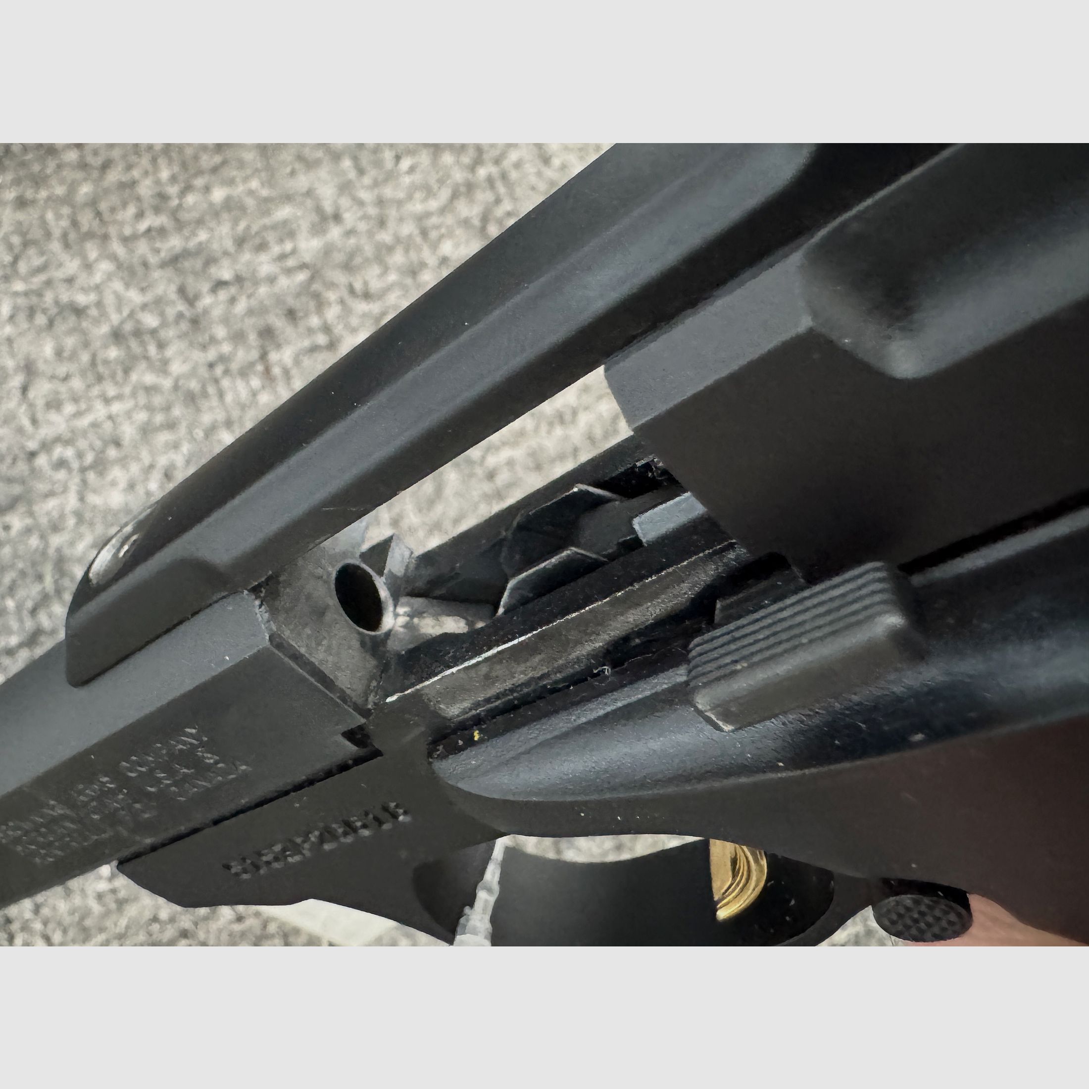 Pistola deportiva Browning Buck Mark .22lfb