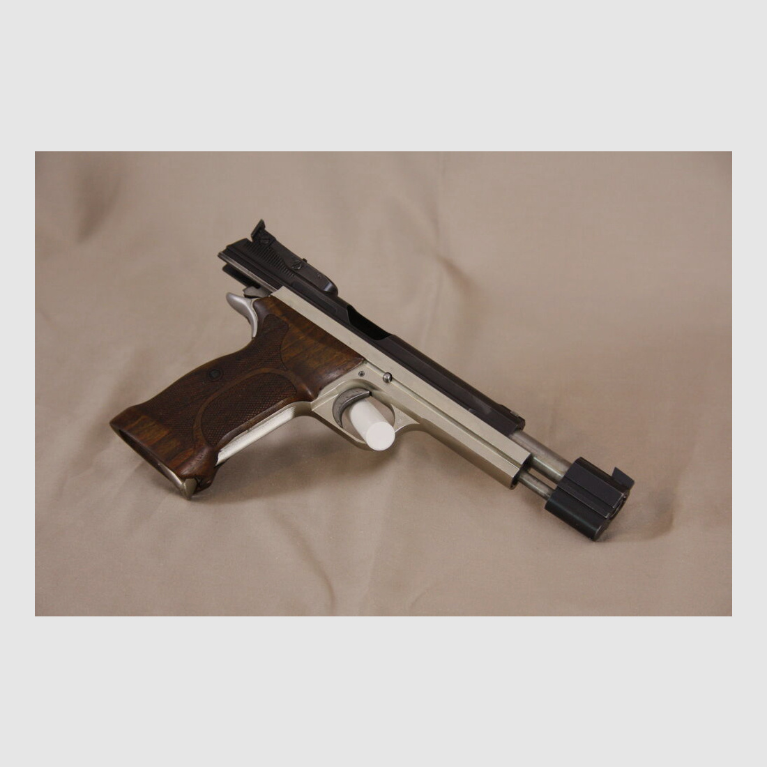 SIG P210