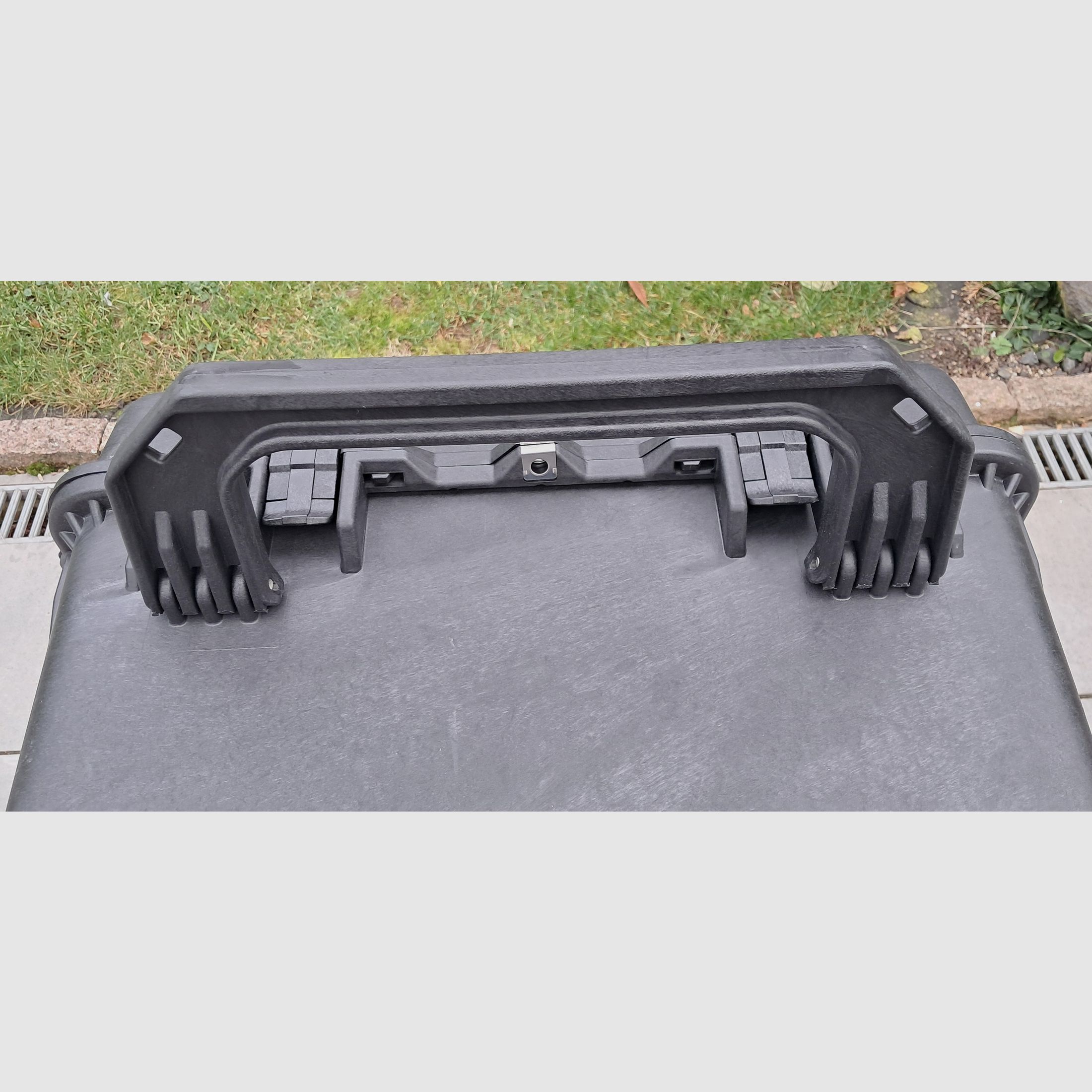 Boîte de chasse - Coffre de chasse - Boîte Pelican 1660, Rollbar, étanche avec soupape de décompression