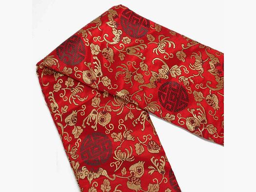 Roter Schwertbeutel mit eingesticktem Muster