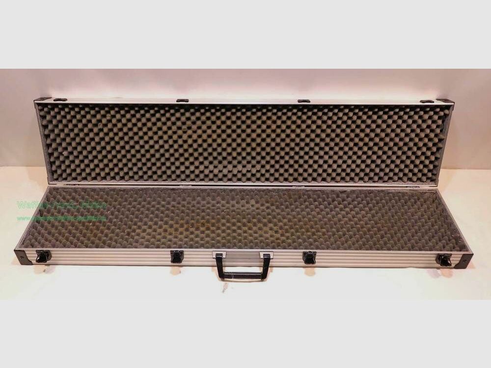 Diversos fabricantes de estuches para rifles