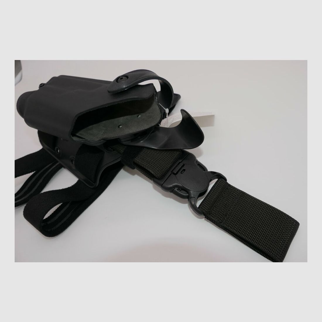 Safariland Holster Safariland Glock 17, 22, 19, 19C, 23, 23C, 25, 32, 32C Links /Left